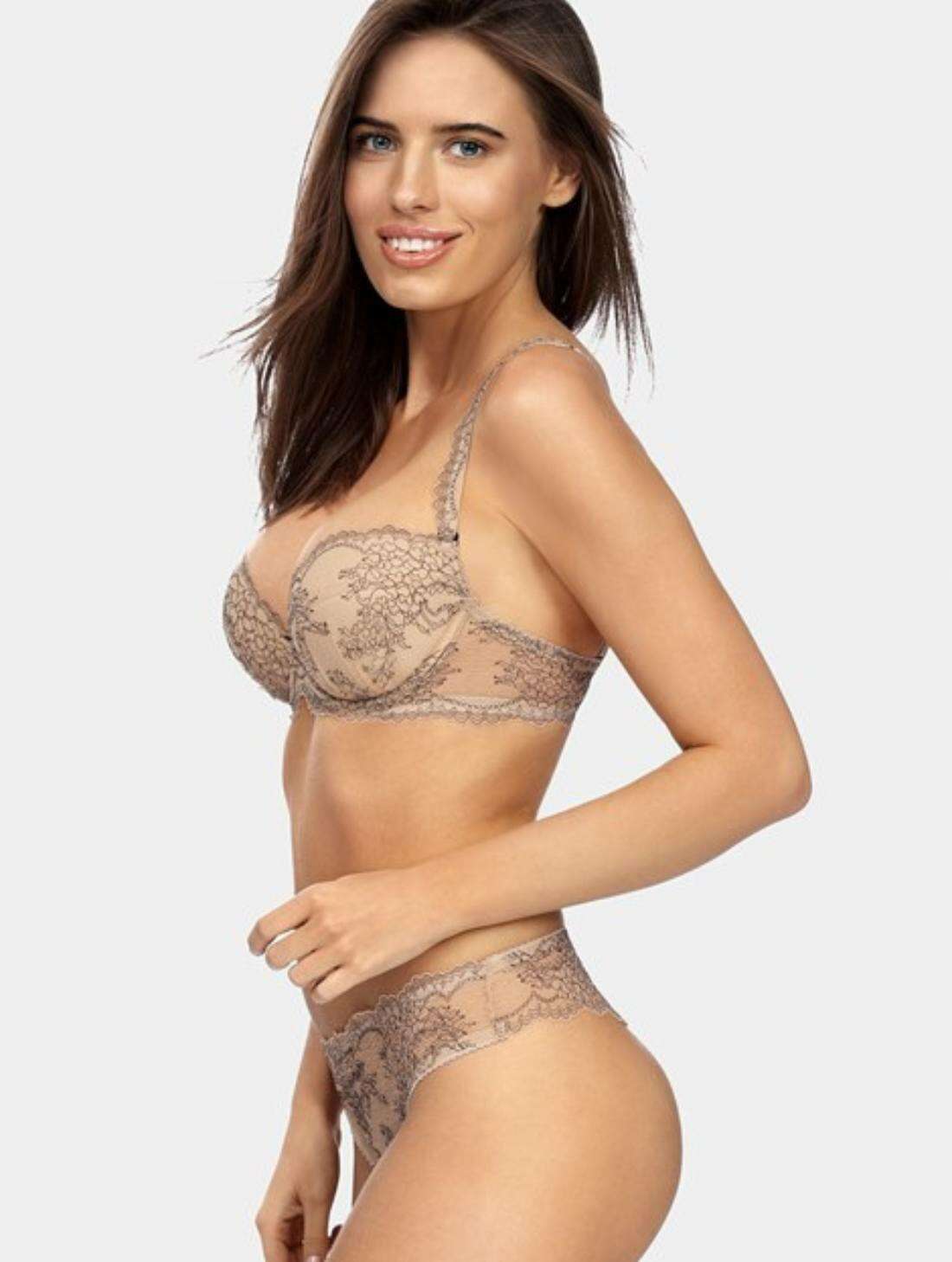 Push up bra - Tattoo Nude 1963 